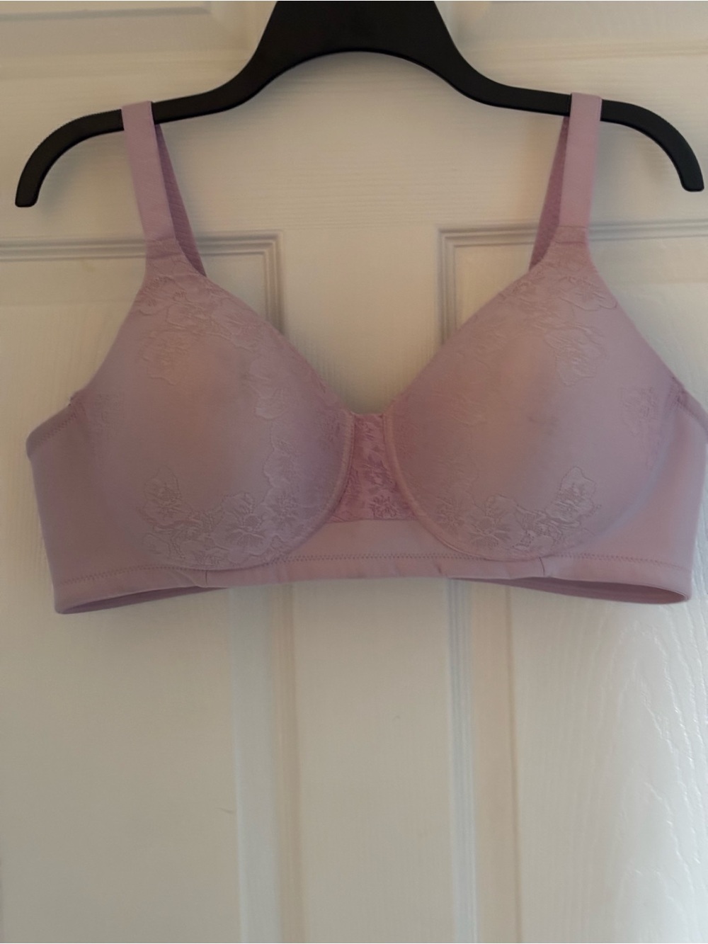 Vanity Fair Beauty Back Smother Wire -Free Bra Size 42C